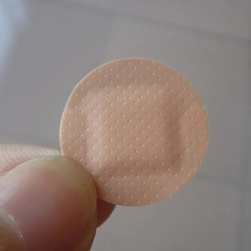 100 round spot plasters - 100,