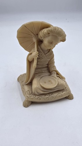 Vintage resin sitting japanese - vintage,