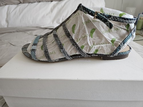 Bennett strappy flat - l,