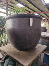 Medium Giant Rim Pot Planter
