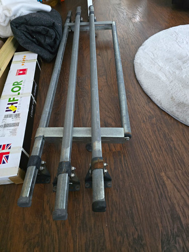 Renault traffic roof bars - renault,