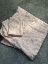 Sainsbury’s/Habitat pink kingsize bedding with 2 pillow cases