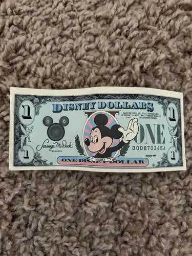 Rare 1989 disney dollar - rare,