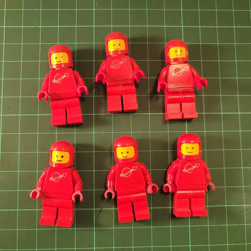 Lego classic red - red, spaceman