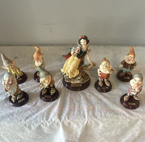 Disney snow white seven - white,