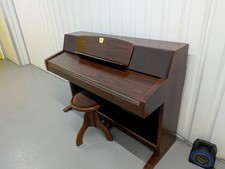 Yamaha Clavinova CLP-970 Digital Piano and stool in mahogany stock nr 25503