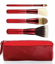 MAC Adoring Carmine Face Brush