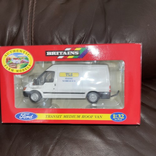 Britains ford transit - transit, medium
