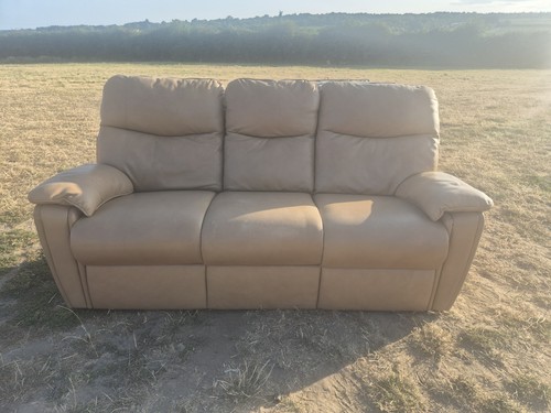 Seater cream italian - 3,