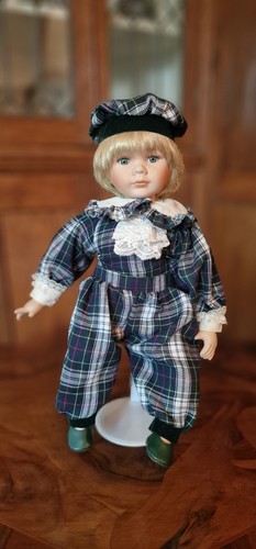 Genuine boy porcelain - genuine,