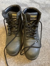 Wrangler Ladies’ Boots Size