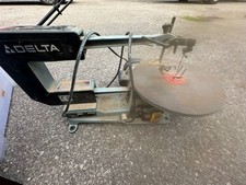 Delta 40-560 type 2 16 " (406.4mm) 2 speed scroll saw