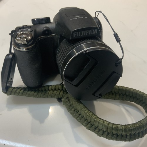 Fujifilm finepix s3300 14mp - fujifilm,