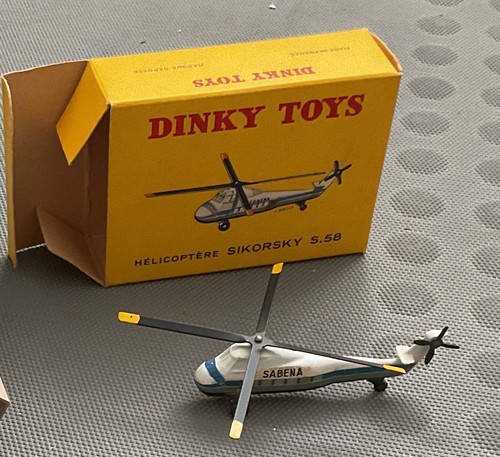 Sikorsky helicopter 58 by - sikorsky, s.58