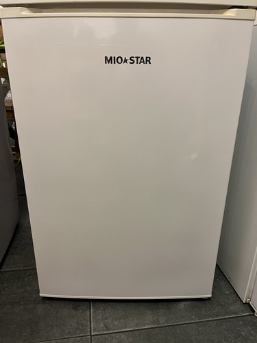 Clean undercounter freezer - undercounter,