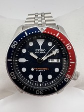Seiko SKX009J Divers Watch