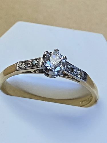 Diamond ring carat gold - ring., 18