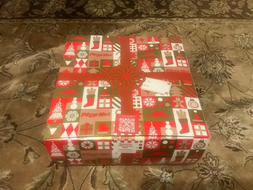 Pizza hut christmas - pizza,