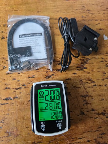 Wired bicycle computer - wired, with