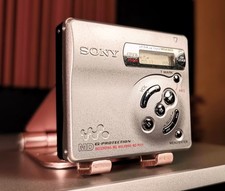Beautiful Sony MZ-R501 Type-R