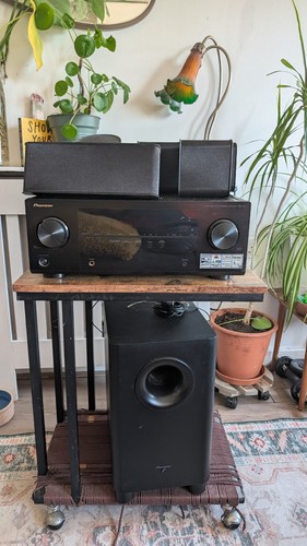 Pioneer home theatre - 7.1,