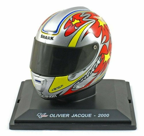Deagostini shark helmet - shark,