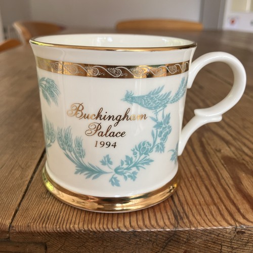 Vintage buckingham palace 1994 - vintage,