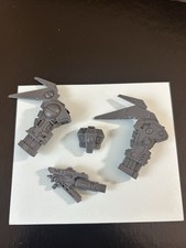 Warhammer 40k Tau Empire Commander XV-85 Enforcer XV86 Coldstar Battlesuit Bits