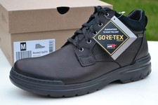 Clarks BNIB Mens Waterproof