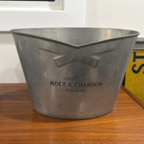 Vintage etain moet chandon - vintage,