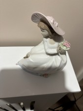 Nao By Lladro. Girl With Hat And Flowers With Bird. Please Read ..!