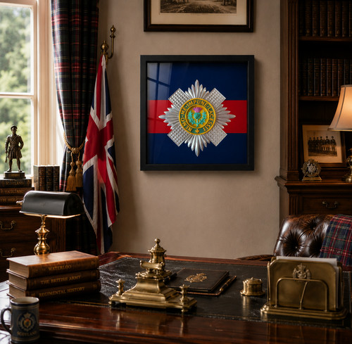 Scots guards cap badge - cap,