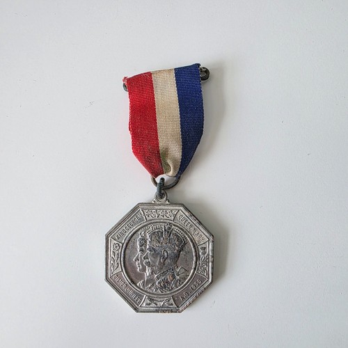 King george queen - mary, silver