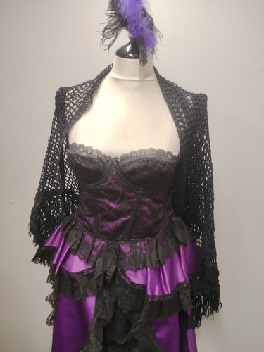 Purple black saloon - purple, girl