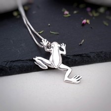 Frog pendant in sterling silver, Jumping frog toad jewellery, Amphibian lovers