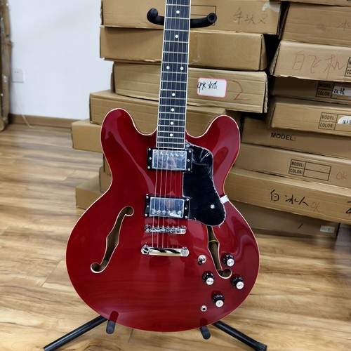 Semi hollow 335 - semi-hollow, style