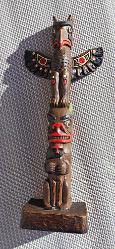 Boma hand painted carved wood - boma,