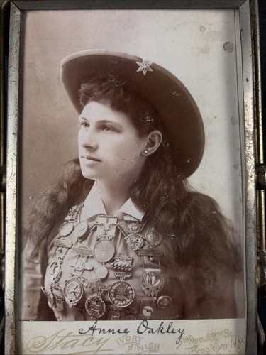 Annie oakley signed cabinet - annie,