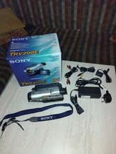 Sony CCD-TRV208E Hi8 Handycam Camcorder. Boxed.