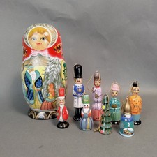 Matryoshka Doll Wooden Hand