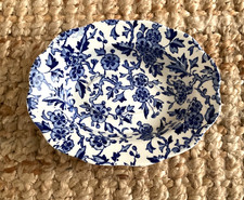 Burleigh Arden White Blue Floral Ceramic Oval Scalloped Rim Soap Dish