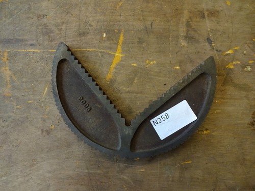 Pipe chain vice jaw - pipe,