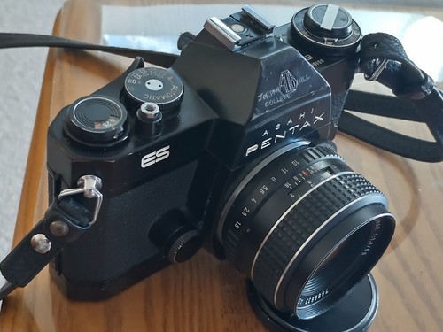 Pentax 35mm slr with smc - es,