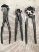 Pliers - 3 x vintage Pincer pliers nippers nail pullers cutters 7" & 6"