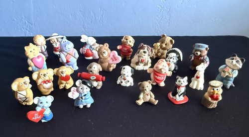 Hallmark merry miniatures - merry,