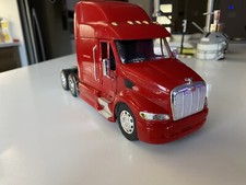 NEW RAY Peterbilt 387 Red With