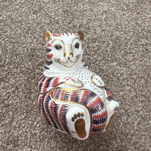 Royal crown derby paperweight - derby,