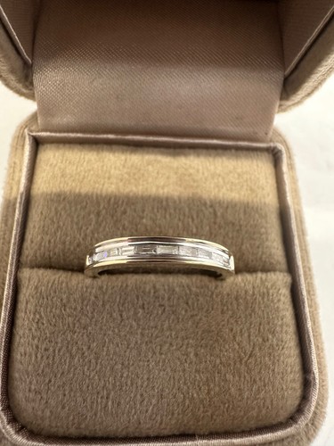 9ct yellow gold diamond - 9ct,