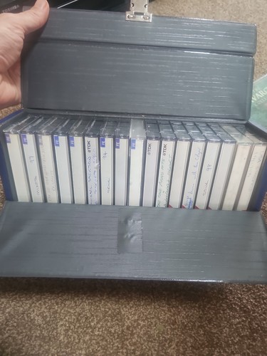 Blank used cassette tapes - blank/used,