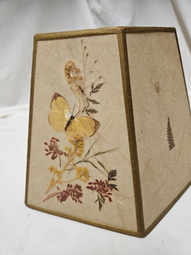 Pressed flower parchment - pressed,